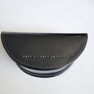 Marc by Marc Jacobs Large Sunglasses Case